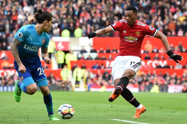 陷入巨大丑 陷入巨大丑